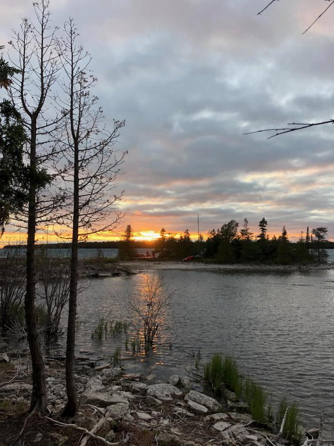 Stone Cove Waterfront Adults Only B&B Tobermory Esterno foto